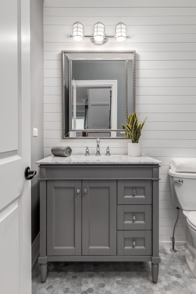 Vanity Refacing