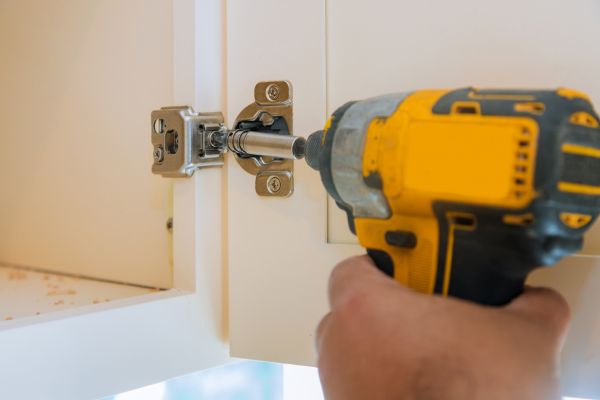 Cupboard Door Hinge Repair in Lindale