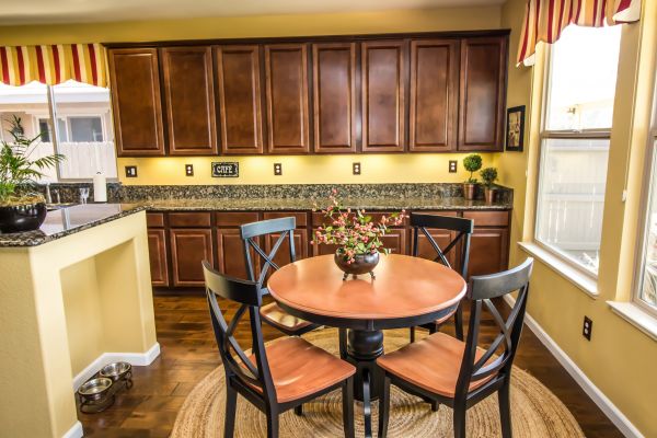 Oak Cabinet Remodeling in Lindale